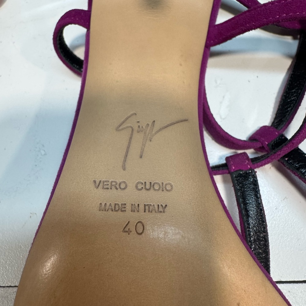 Giuseppe Zanotti - Picture 4 of 8